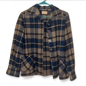 Vintage women’s Pendleton blue/brown plaid 100% virgin wool jacket Size M